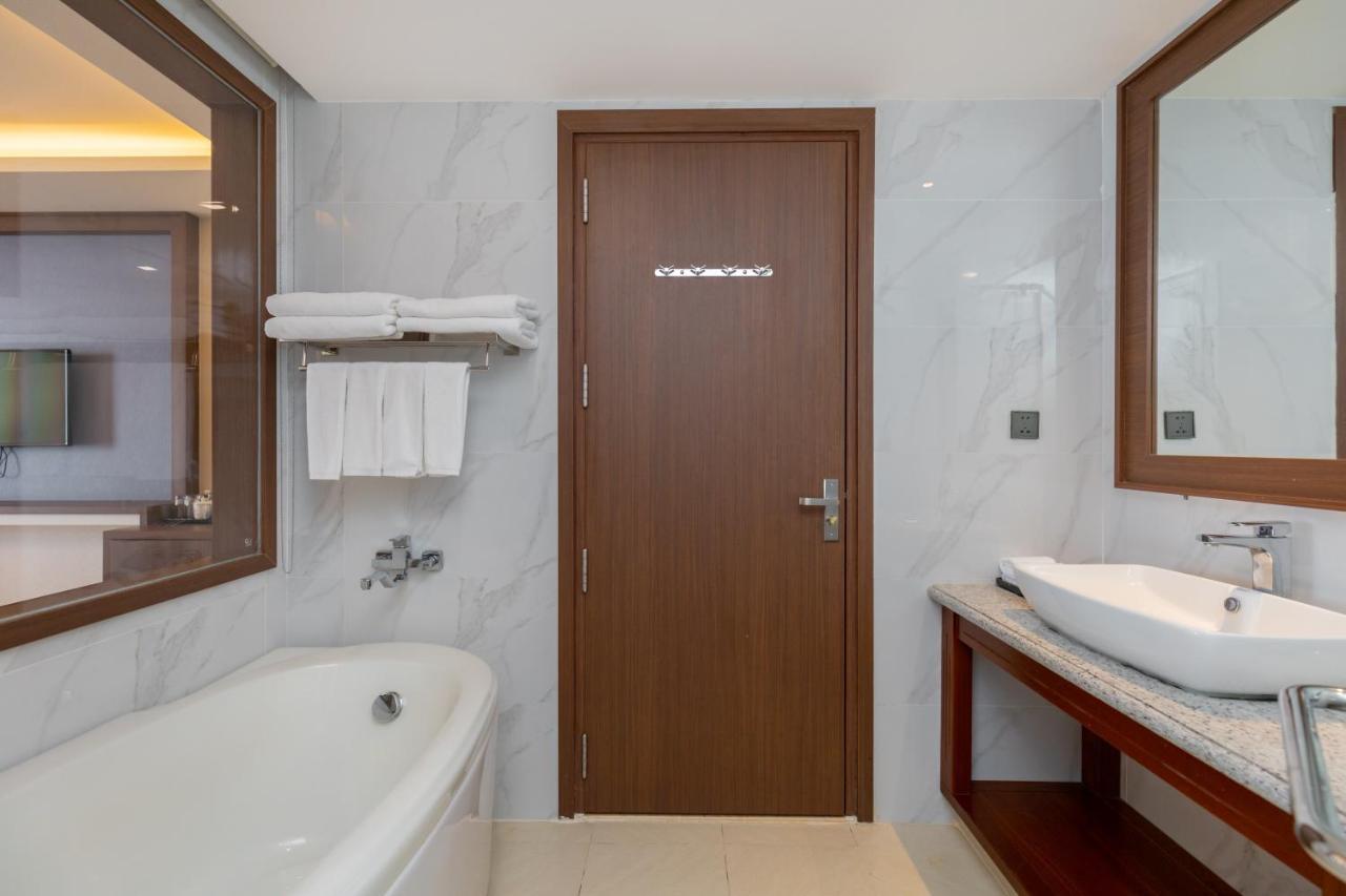 Vung Tau Riva Hotel Luaran gambar